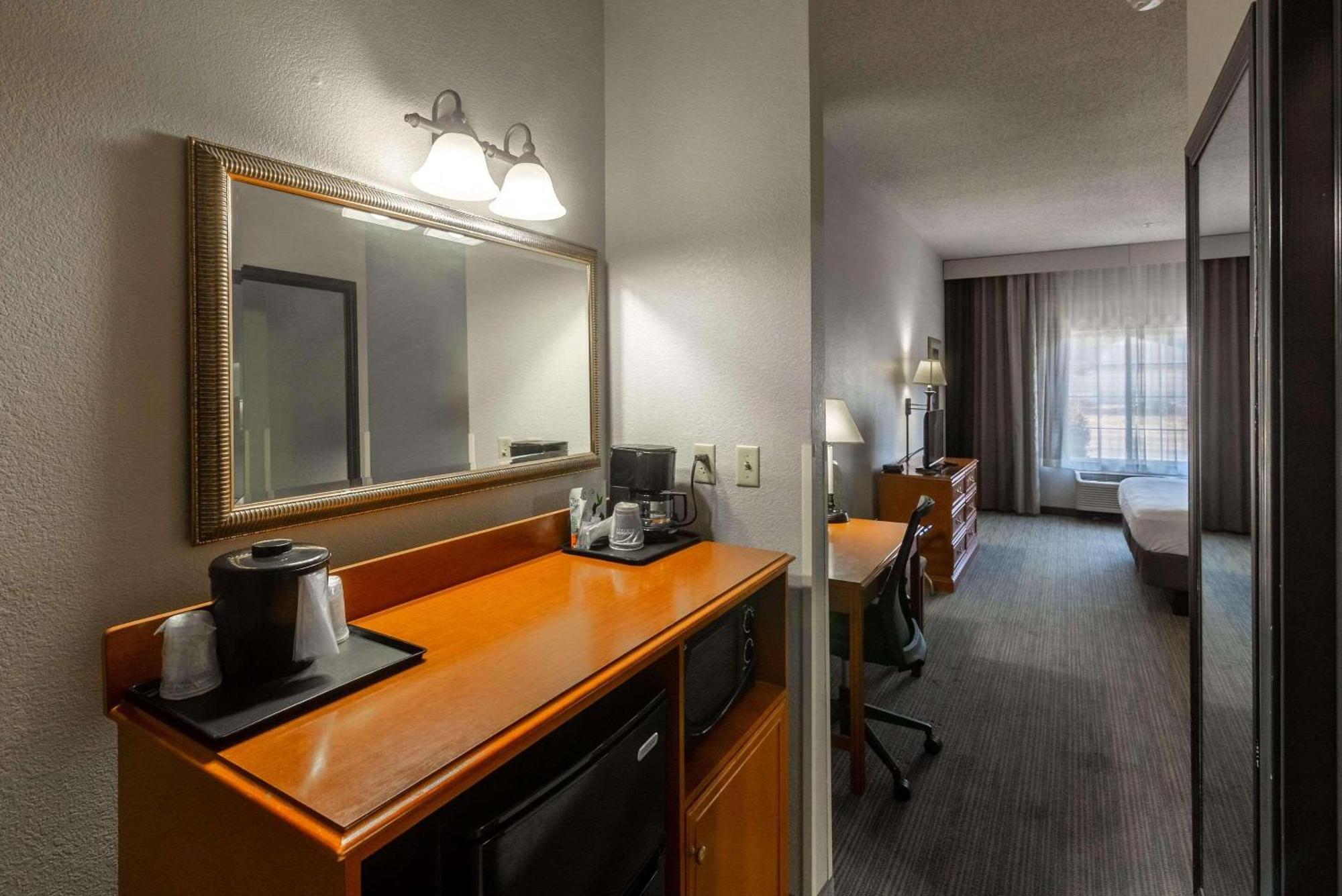 Country Inn & Suites By Radisson, El Dorado, Ar מראה חיצוני תמונה